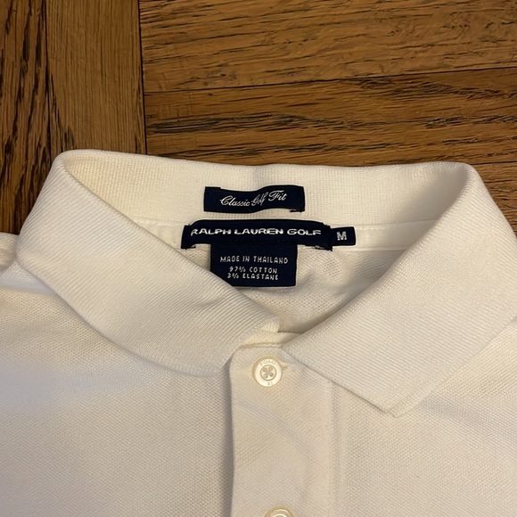 Classic fit Mesh Polo Shirt in white with Silver horse - Picture 2 of 5